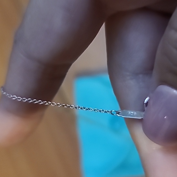 Tiffany and Co Necklace - Picture 4 of 4